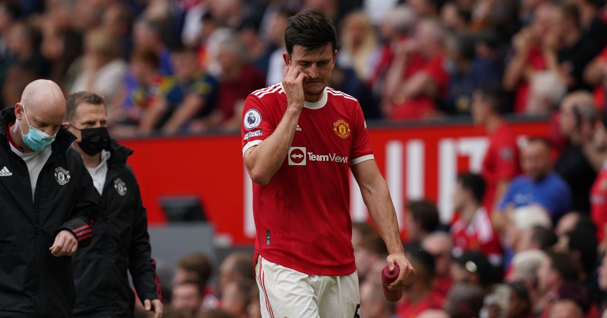 Carrick tạm thời dẫn dắt Man United, Maguire bị tước băng đội trưởng