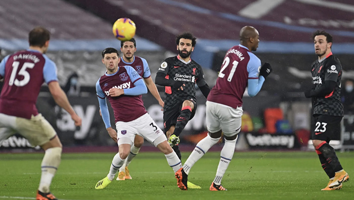 Soi kèo phạt góc West Ham vs Liverpool