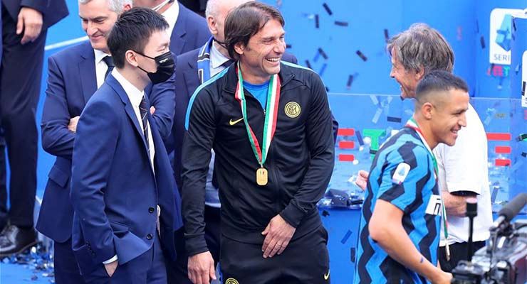 Conte chia tay Inter sau khi giúp đội bóng đăng quang Serie A 2020/21