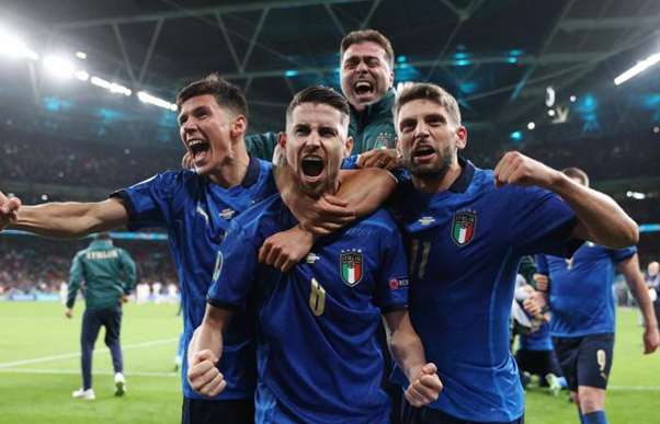 Italia và 2 khoảnh khắc lịch sử đang chờ đợi