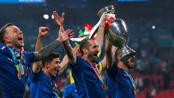 Italia vô địch trong sự thán phục của tất cả