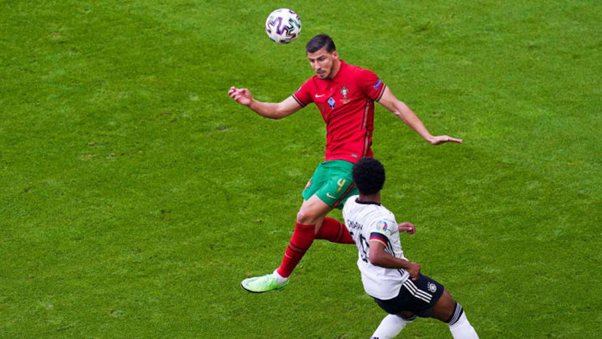 Ruben Dias chơi quá kém so với kỳ vọng 