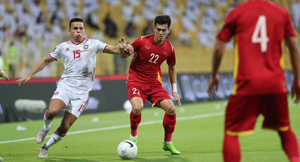 3 tình huống trọng tài xử ép Việt Nam trong trận thua 2-3 trước UAE
