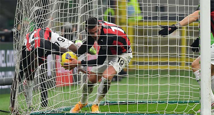 Soi kèo Parma vs AC Milan 10/4