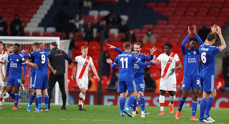 Soi kèo Southampton vs Leicester 1/5