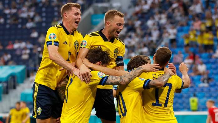Soi kèo phạt góc Thụy Điển vs Ukraine