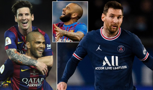 Dani Alves khuyên nhủ Lionel Messi về lại Barcelona